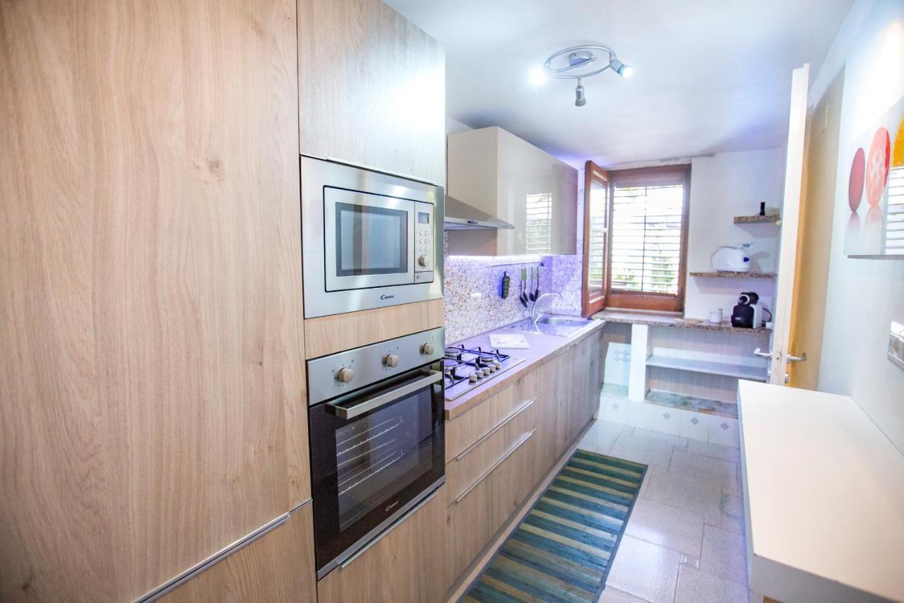 Casa Bianca Rais Gerbi Apartment Finale Luaran gambar