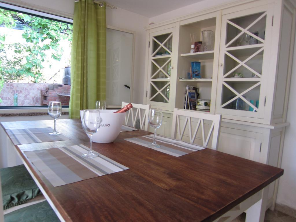 Casa Bianca Rais Gerbi Apartment Finale Luaran gambar