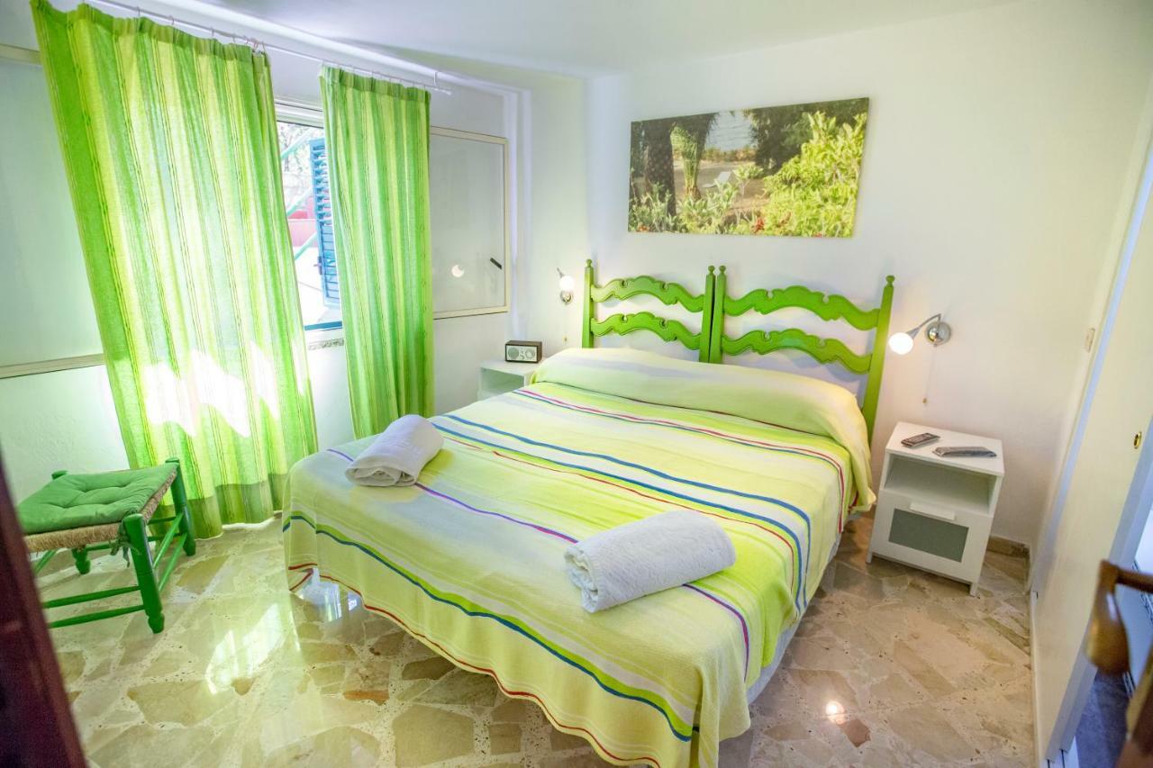 Casa Bianca Rais Gerbi Apartment Finale Luaran gambar